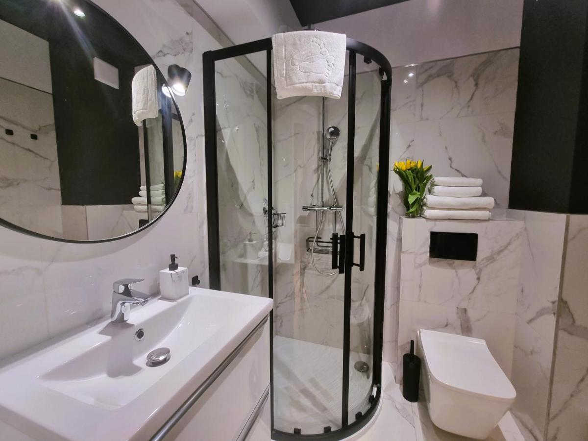Apartament Szmaragdowa 21 Przy Plazy - Sala Zabaw, Silownia - 365Pam Mielno  Exteriör bild